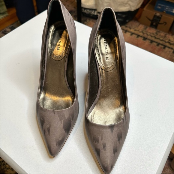 Rebecca Taylor Mauve Grey Purple Splatter Design Heel Size 7 (37)‎ - Picture 2 of 5